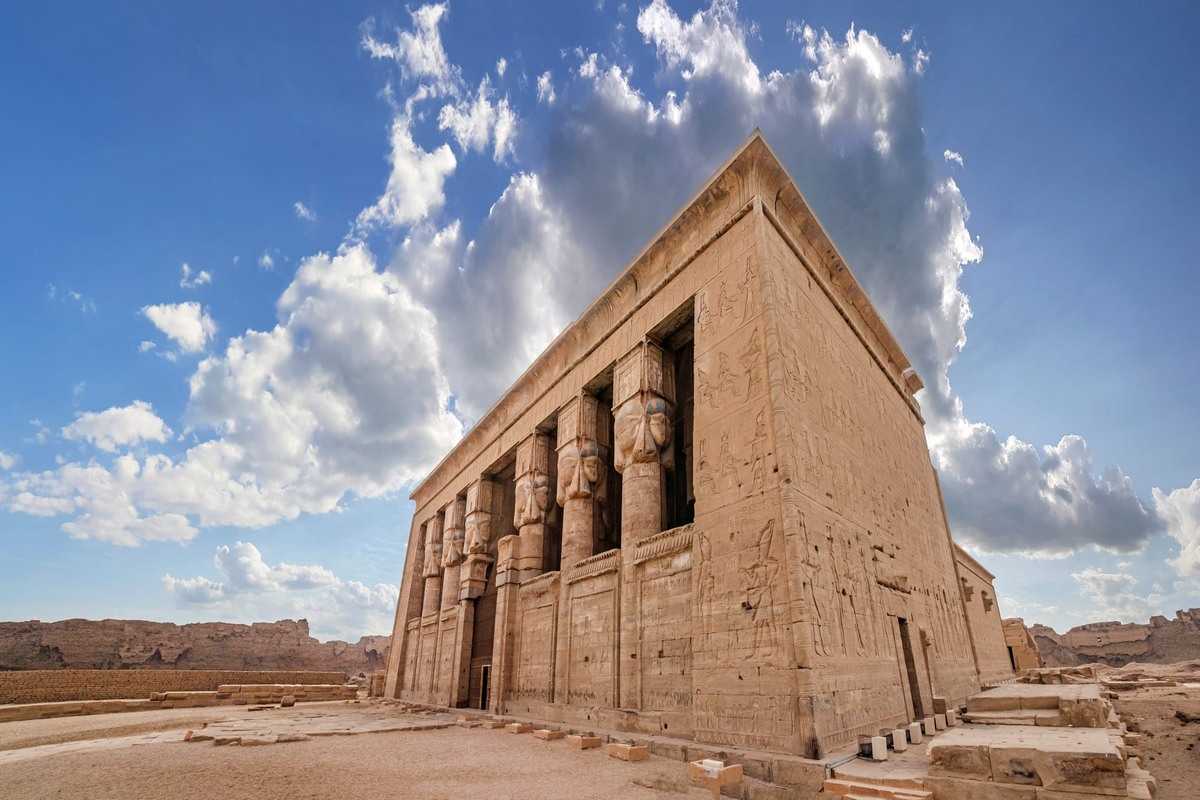 TOUR TO DENDERA AND ABYDOS TEMPLES